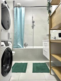 SuperHosts ZENTRUM - Parkplatz - TERRASSE - King-Bett - NETFLIX - 5