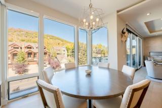 Luxury Townhome with Spectacular Views. Private Hot Tub & Walking Distance to Main Street - - Park City - 4