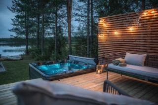 Arctic Snow Lake Lodge - Rovaniemi - 0