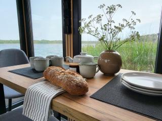 Houseboat SeeSea Mazury - Domek na wodzie Bogaczewo k Giżycka - 0