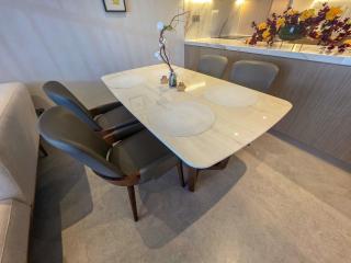 Elite 1BR Roka Lounge, Financial Harbour - Manama - 6