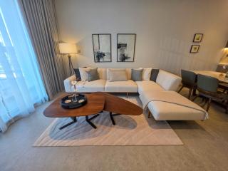 Elite 1BR Roka Lounge, Financial Harbour - Manama - 9