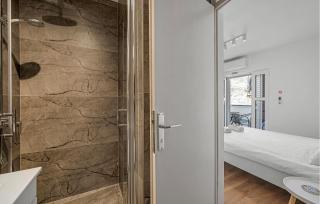 1 Bedroom Beautiful Apartment In Vodice - 6