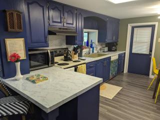 Secluded Getaway Near Downtown, Airport, Hospitals - Pittston - 3