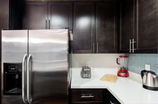 Large 2 Bed -2 Bath On Wilshire Corridor - S - 4
