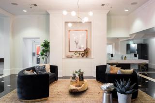 Cozy Apartment Homes On Wilshire Corridor - 8