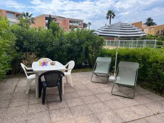 T2 en rez de jardin avec piscine - Le Lavandou - 9
