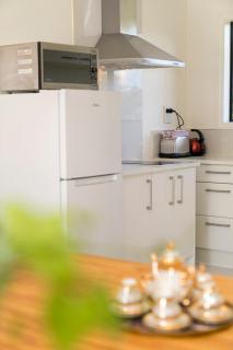 Elevated Family Sized Guest-house with Beautiful Views - Auckland - 2
