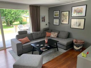 Nice accommodation close to lake, nature and Gothenburg - Öjersjö - 0
