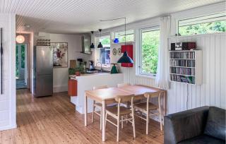 3 Bedroom Cozy Home In Jægerspris - Jægerspris - 7