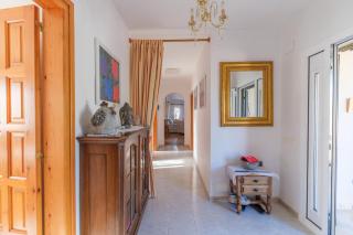 Imposante Ferienvilla Mit Großem Pool - 4