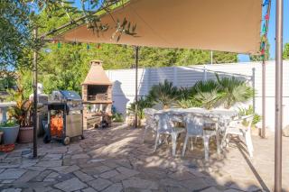 Imposante Ferienvilla Mit Großem Pool - 5