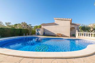 Imposante Ferienvilla Mit Großem Pool - 1