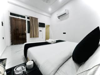 Shri Shiv Residency - Jāmb - 2