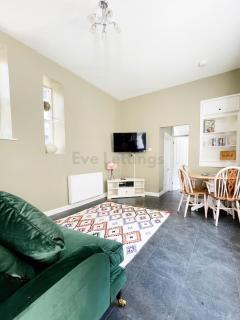 Lisas Beach Pad, A Charming Coastal Retreat with Parking - St Ives - 9