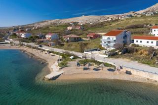 Apartment Nero by aneo travel - Dinjiška - 0