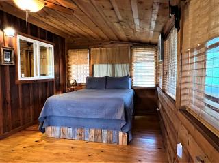 Shady's Barn - 7