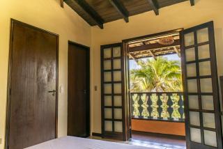 Casa em Maresias no Meio da Mata Atlântica - 3