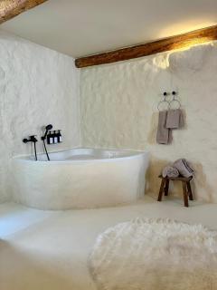 CASA ANANTA Appartements bien-être aux portes du Verdon Refuge slow Life et sensoriel jusqu à 12 pers - La Garde - 1