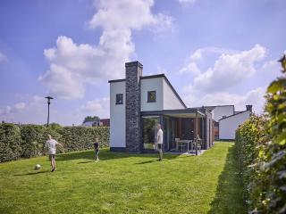 Bungalow in Limburg near Designer Outlet - Roggel - 4