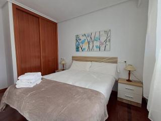 Cerca de Expourense y del centro de Ourense - Ourense - 9