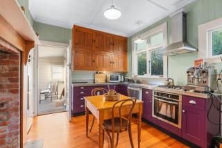 Cottage at 182 - Carterton - 4