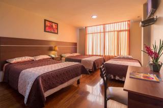 Hotel Portugal VIP - Ambato - 1