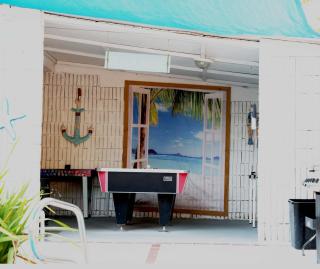 Cozy Corner w/private pool - 1