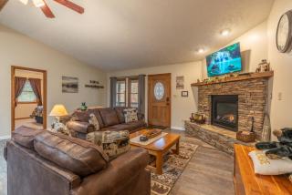 Heaven's Hideaway - Sevierville - 3