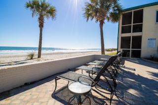 Sand and Sun Resort View King Room 2nd Floor - Pawleys Island - 3