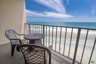 Bright and Beautiful Dunes King Room 1st Floor - Pawleys Island - 9