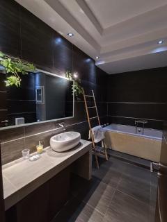 Elegant apartment close to Piraeus Port - Pireo - 2