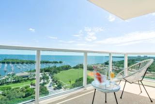 MVR - Skyline Dreams from Your Private Balcony - Miami - 9