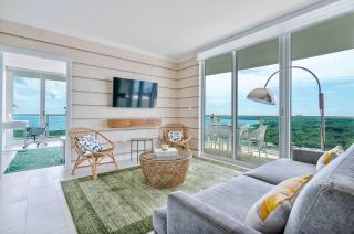 MVR - Skyline Dreams from Your Private Balcony - 3