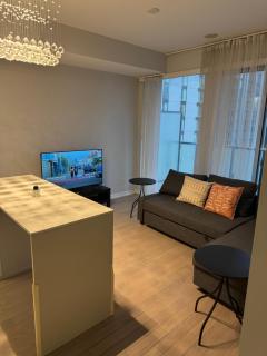 Cozy 1 Bedroom Downtown - 6