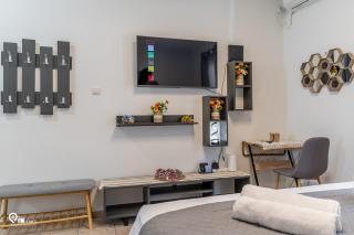 'Simple and Comfy' Amazing House - Atene - 8