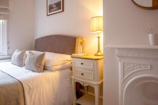 The Railway Cottage - Rothley - 8