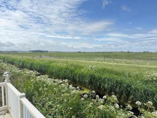 The Whitstable Healing Spot - Seasalter - 1