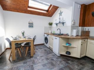 Saddlers Cottage - 8