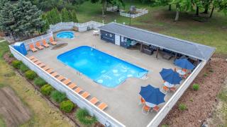 Starlite Resort - Saugatuck - 8