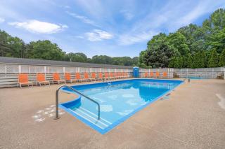Starlite Resort - Saugatuck - 2