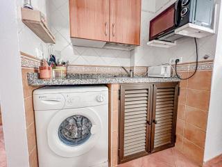 Charming Nerja Apartment with Sea Views - Nerja - 8