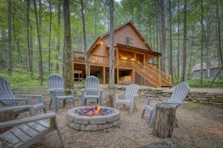 Cozy Cohutta Cabin Creekside Cabin in Ellijay! - Ellijay - 0
