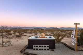 Blue Shadows (hot tub+piano) - Joshua Tree - 0