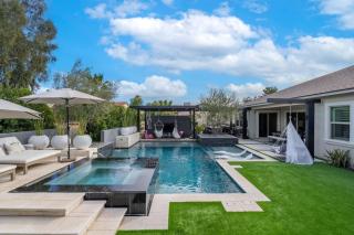 Elegant Phoenix Getaway w Pool and Spa Heating - Phoenix - 9