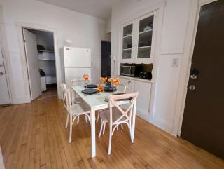 3 Bedroomin the Medical Center - Chicago - 8
