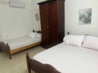 Renovated Chalet with Garden in North Coast near Marina - 9