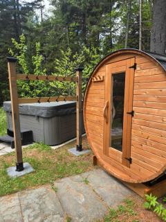 Family fun private outdoor hot tub - Mille-Isles - 6