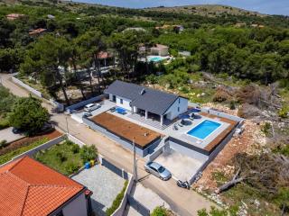 Family friendly house with a swimming pool Vir - Lozice, Vir - 24575 - 9