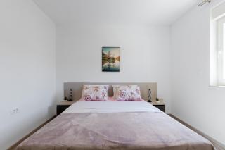 Family friendly house with a swimming pool Vir - Lozice, Vir - 24575 - 4